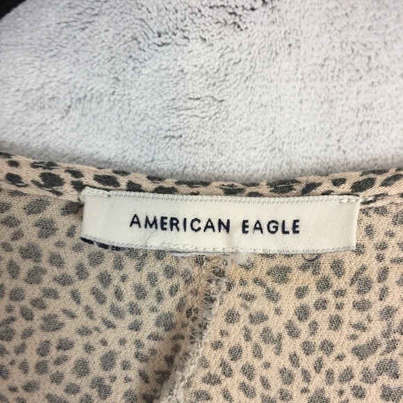 American Eagle Cheetah Print Top Womens Medium Criss Cross Elastic Waist Blouse - Picture 6 of 12